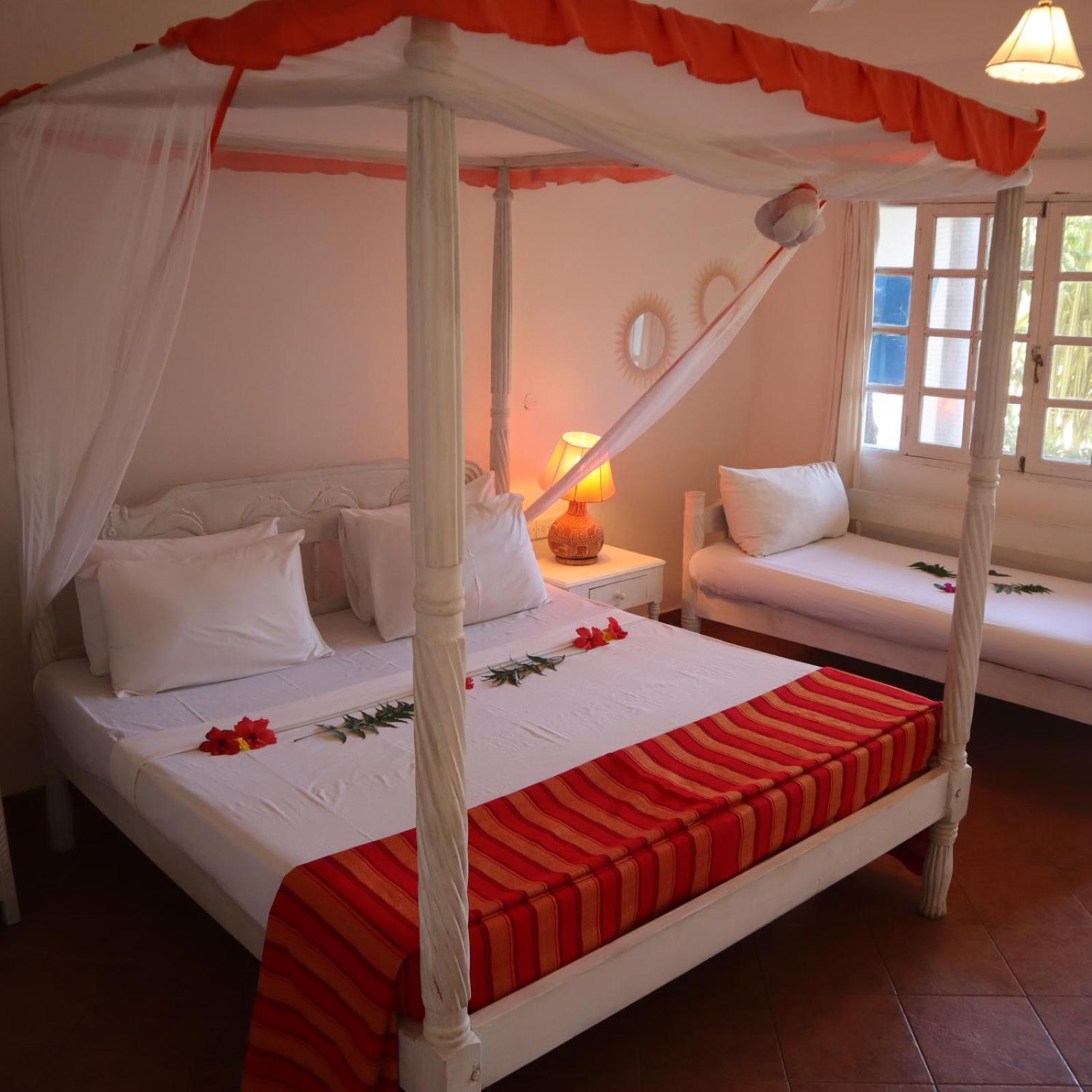Lily Palm Resort Ватаму Екстериор снимка