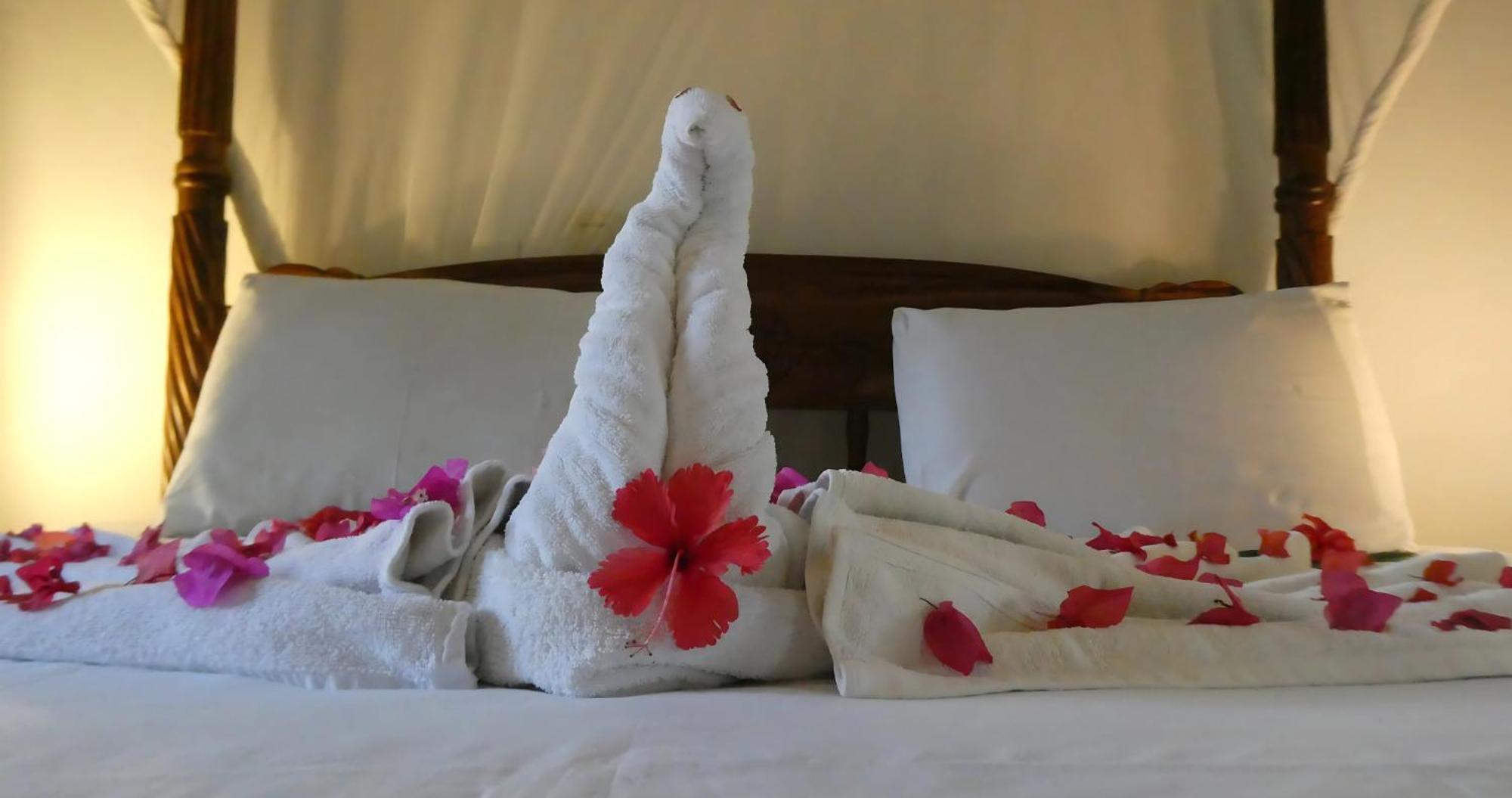 Lily Palm Resort Ватаму Екстериор снимка